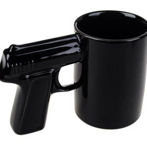 Gun Mug, Pistol Mug, Coffee or Tea 12 oz Black Ceramic by Big Mouth Toys NIB